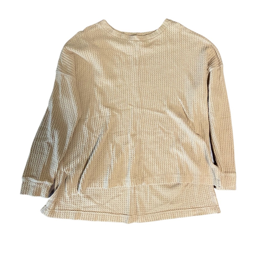American Eagle Waffle Knit Shirt. Size M.